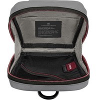 Фото Сумочка на шию Victorinox Travel Essentials City Frost Grey Vt653377